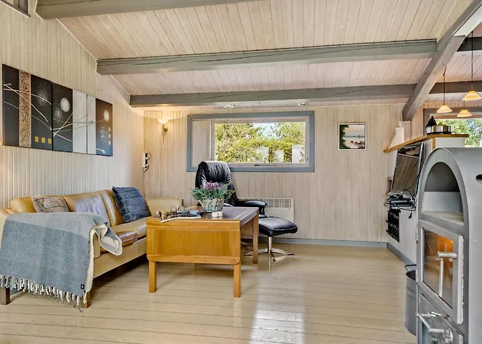 2 Bedroom Pet Friendly In Koge